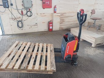 Belet-Vejprty - paletový vozík Aku - 2