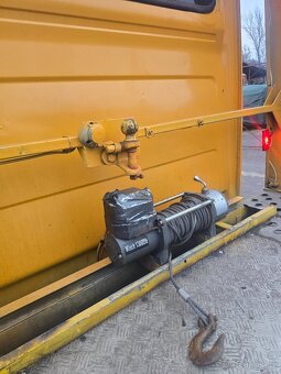 Odtahovka Mercedes Sprinter - 2