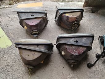 Škoda 120 světla - 2