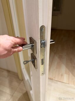 Interiérové dveře + kliky (více kusů) - 2