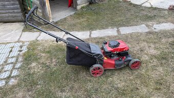 Benzínová sekačka s pojezdem - 2