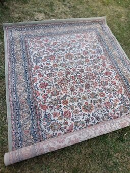 Zánovní koberec - 2