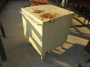 Vojenský stolek - 2