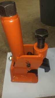 Srážeč patek pneu - 2