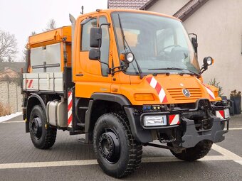 Mercedes Unimog - 2