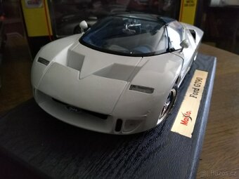Prodám modely 1/18 - 2