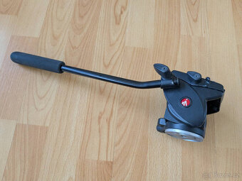 Manfrotto 701HDV video hlava - 2
