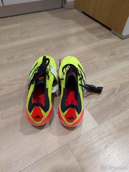 Kopačky Adidas PRO dva páry - 2