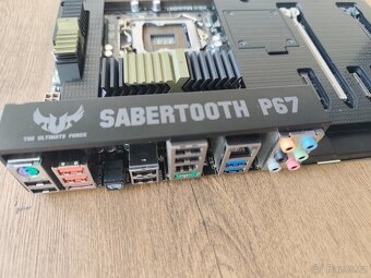 Asus Sabertooth P67 - 2