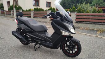 SYM GTS 300 i ABS - 2