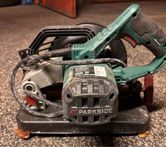 Ruční pila Parkside - 2