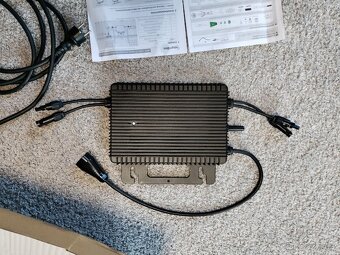 Mikrostřídač Hoymiles HMS-800-2T (800W) + AC kabel 230v - 2