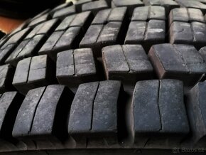 Nákladní pneumatiky Bridgestone 275/70 R22,5 - 2