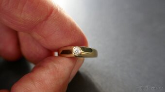 ZLATÝ PRSTÝNEK Z BRILIANTEM 3.75G/VEL.58-59//14 KARÁTŮ 585 - 2