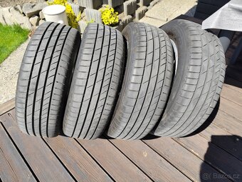 Prodám alukola obutá Kumho 205/60/16 Kamiq,Scala - 2