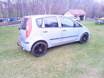 Mitsubishi Colt 1.5 Di-d 70kw 4l/100km ALU 17" tažné - 2