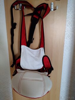 Dětské nosítko CHICCO, nosnost 3,5 až 9kg, 100% Polyester 5 - 2