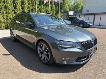 Skoda superb 2.0 TDI DSG sportline - 2