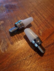Žárovky LED T10 W5W - 2