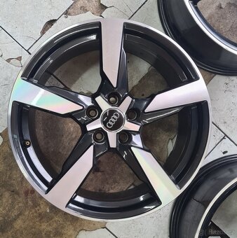 Alu kola originál AUDI TT/TTS/TTRS 5x112 r19 - 2