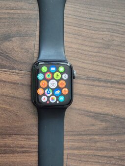Apple Watch 6 40mm kapacita baterie 100% - 2