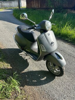 Vespa gts 125 - 2