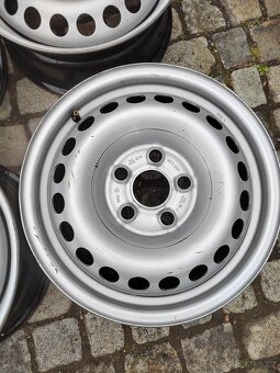 Prodám orig kola 16 Vw T5 T6 5X120 ET51 TRANSPORTER MULTIVAN - 2