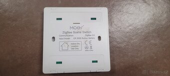Zigbee dvouvypínač MOES - 2