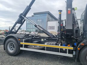 NOVÉ IVECO 180E28 RUKA HIAB 158 + NOSIČ KONTEJNERU 10T - 2
