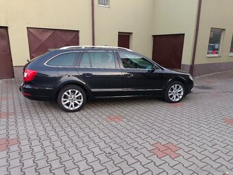 Superb 2.0 Tdi 125 kW DSG combi panorama - 2