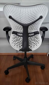 Kancelářská židle Herman Miller - 2