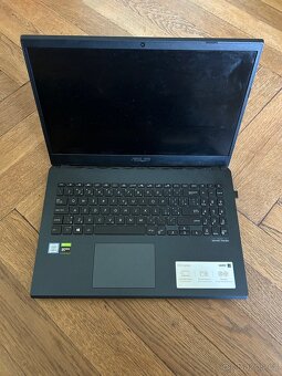 prodam herní notebook ASUS X571GT - 2
