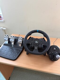 Herní volant Logitech G923 + řadicí páka – velmi dobrý stav - 2