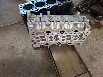 Hyundai motor 1.7 crdi 100kw - 2