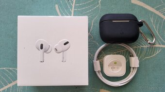 Apple AirPods Pro MagSafe a Lightning - 2