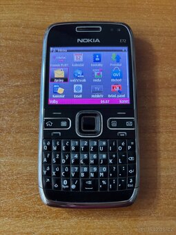 Nokia E72 - 2