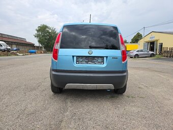 Prodám Škoda Roomster Scout 1,2 TSi - 2