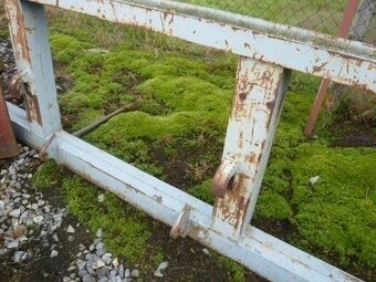 čelní nakladač - vidle lopata na balíky, nářadí příslušenstv - 2