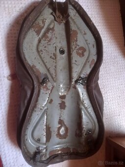 Prodam sedlo na jawa 350 kyvacka - 2