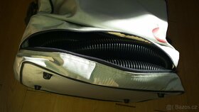 příslušenství k vysavačí +vysavač . - 2