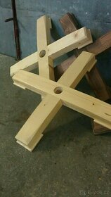 Stojánek na vánoční stromeček - 2