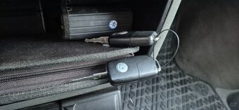 Vw t4 2.5 tdi 75kw multivan 4x4 syncro rok 00 - 2