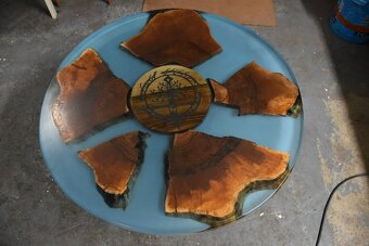 Konferenční stůl - 2