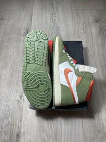 Nike Air Jordan 1 High OG "Celadon" - 2