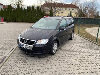 VW Touran 1.9 77kw, 2008, 7 míst - 2