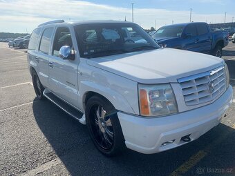 Cadillac Escalade 6.0 AWD 2005 95.000 km - 2