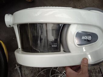 Větší vysavač AQUA (bez příslušenství) - 2