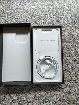 iPhone 13 pro 128gb modrý - 2