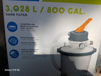 Bazén,písková filtrace,skimmer,sxhůdky,nějaké hadice... - 2