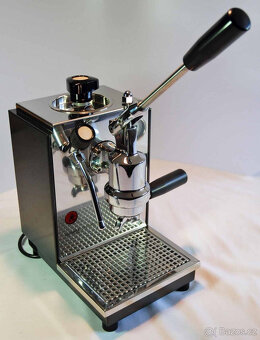 Kávovar na espresso Olympia Express Cremina - 2